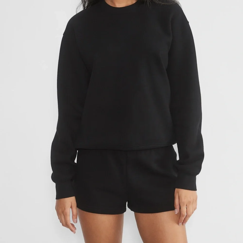 TNA Cozy Fleece Micro Short - Size Medium - Black - Picture 1 of 5